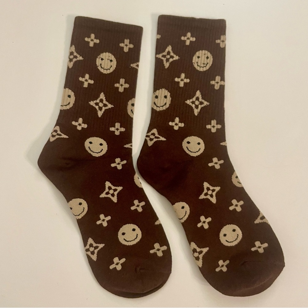 Brand New | Monogram Smiley Face Crew Socks - Dark Mocha & Cream